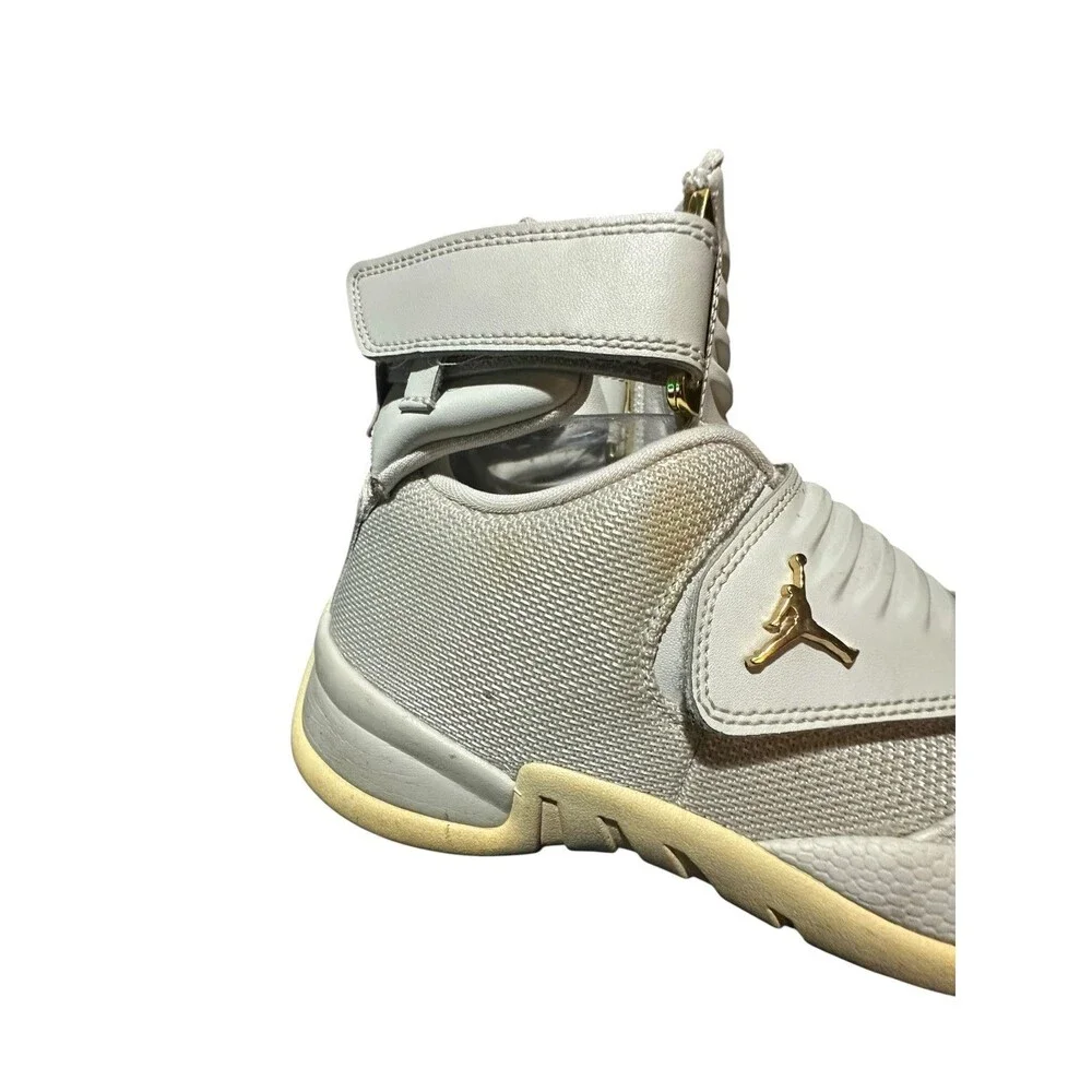 Air Jordan Generation 23 Light Bone Shoes Size 8 Men's Hook Loop Slip On White